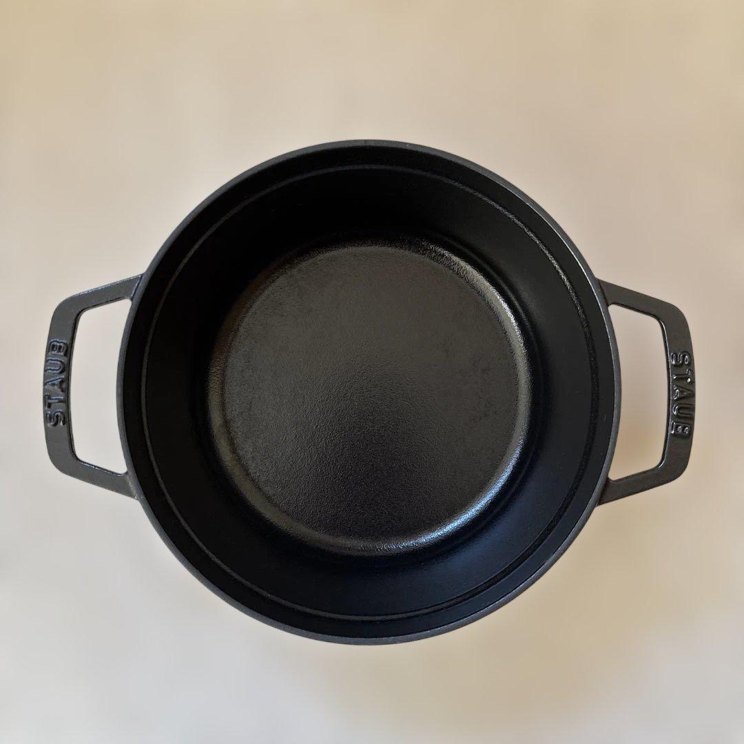 STAUBストウブ　ピコ・ココット・ラウンド22cm