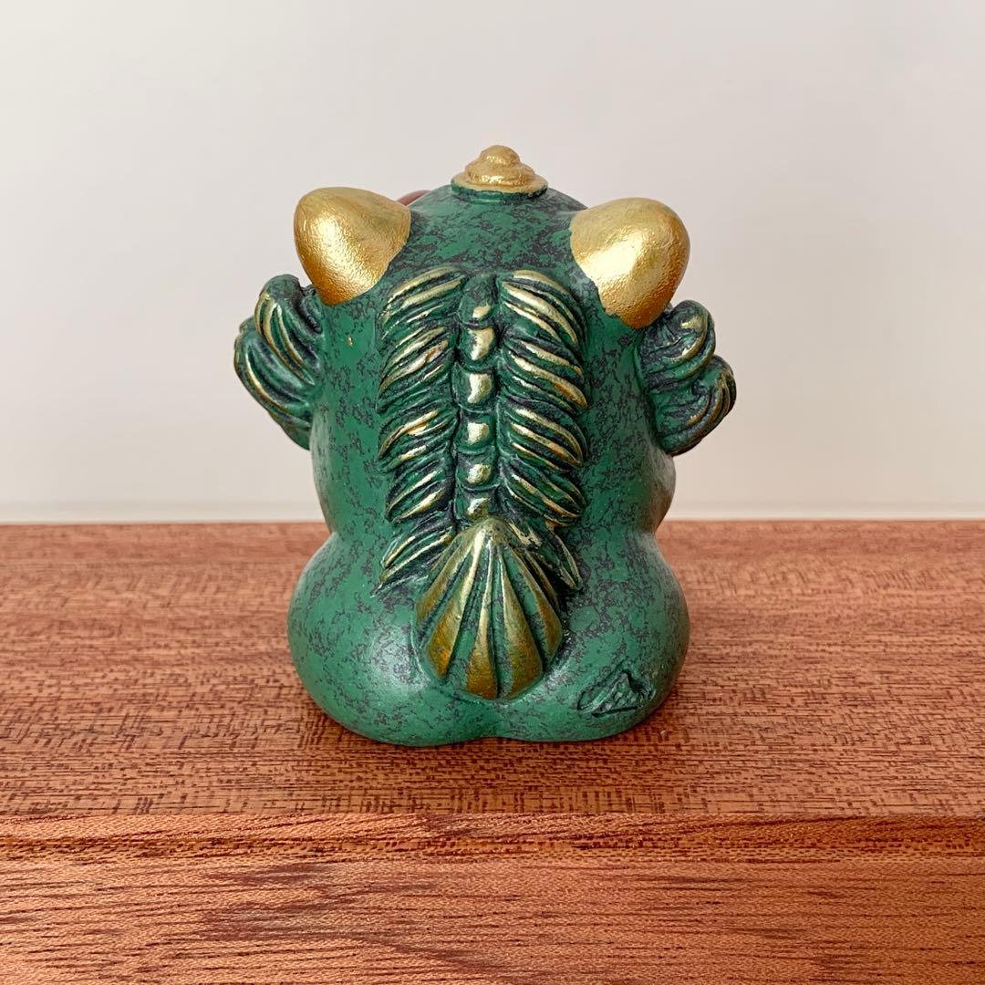 縁起物‪☆徳化白磁作家 監修/貔貅（ひきゅう）4体セット 木製台座‬