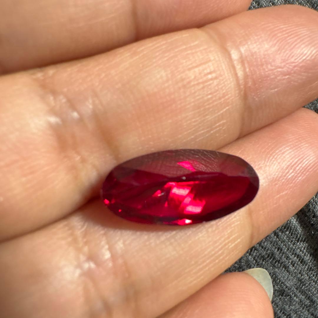 ピジョンブラッドルビー 8.810ct