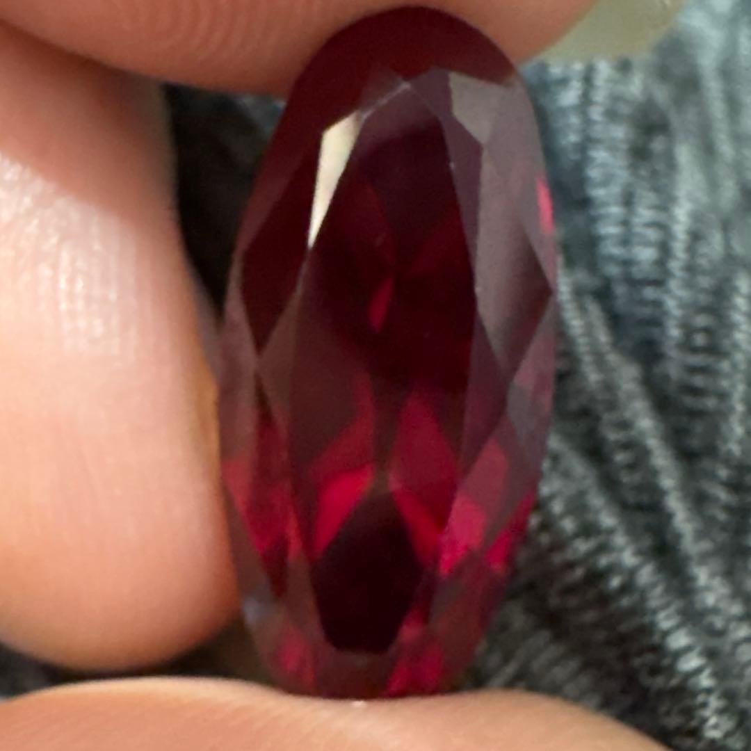ピジョンブラッドルビー 8.810ct
