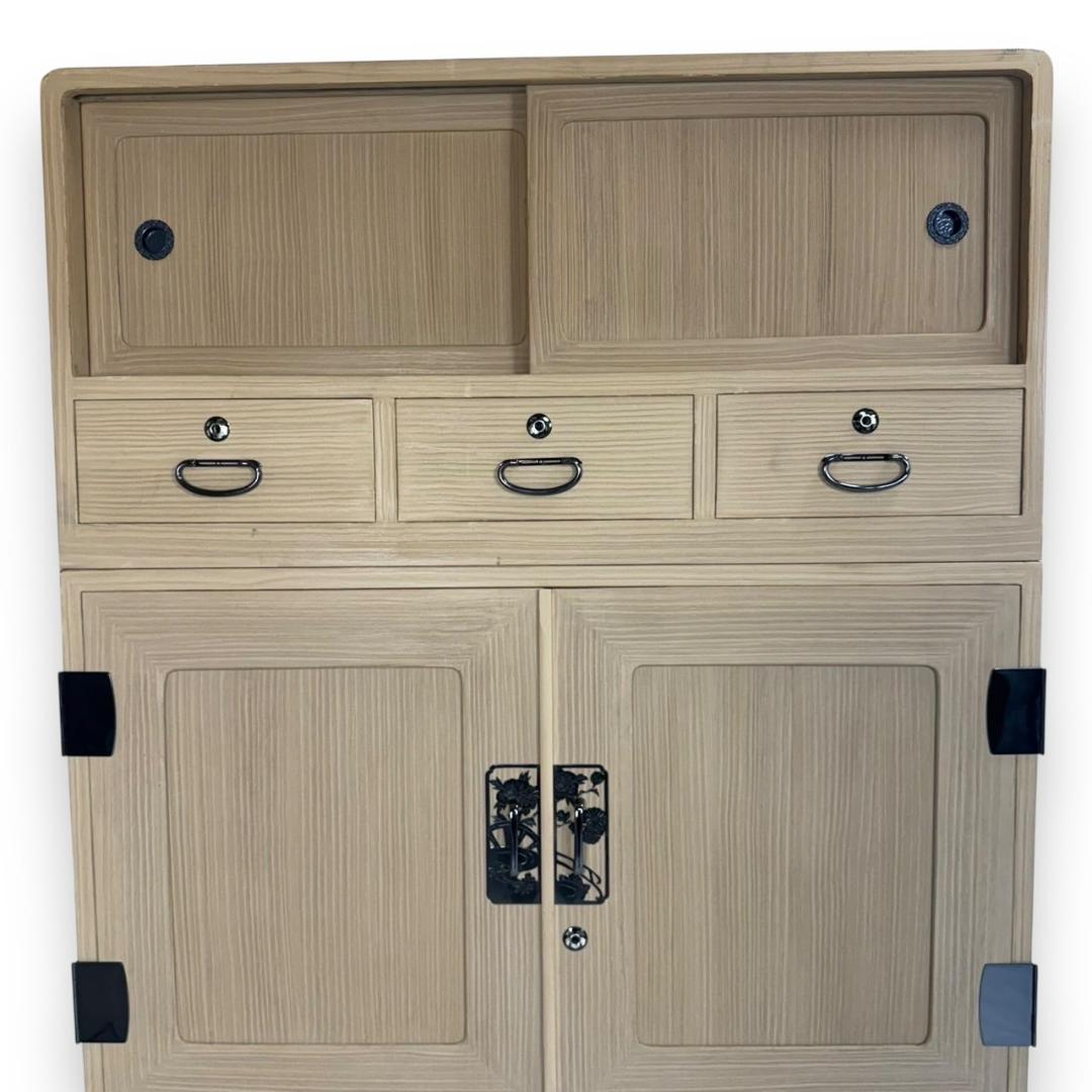 和タンス 桐タンス 鍵付き - メルカリ