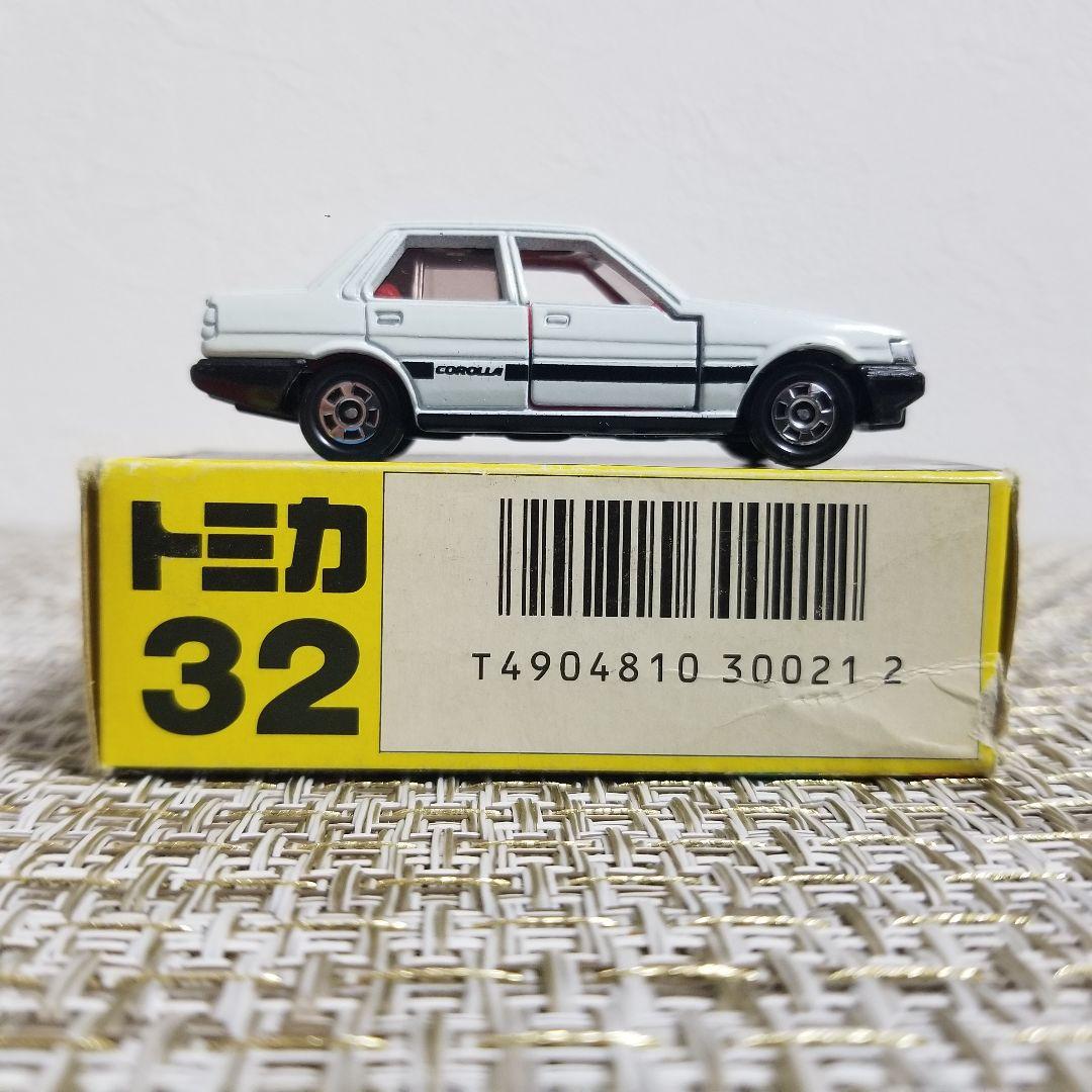 トミカ 黒箱 No.32 トヨタ カローラ 4ドア セダン 日本製 - メルカリ