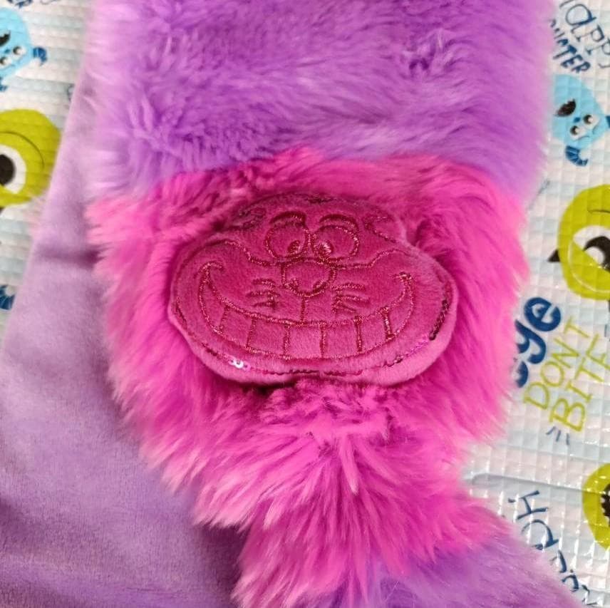 希少】ディズニー チェシャ猫 ニット帽子、マフラー 2点セット - メルカリ