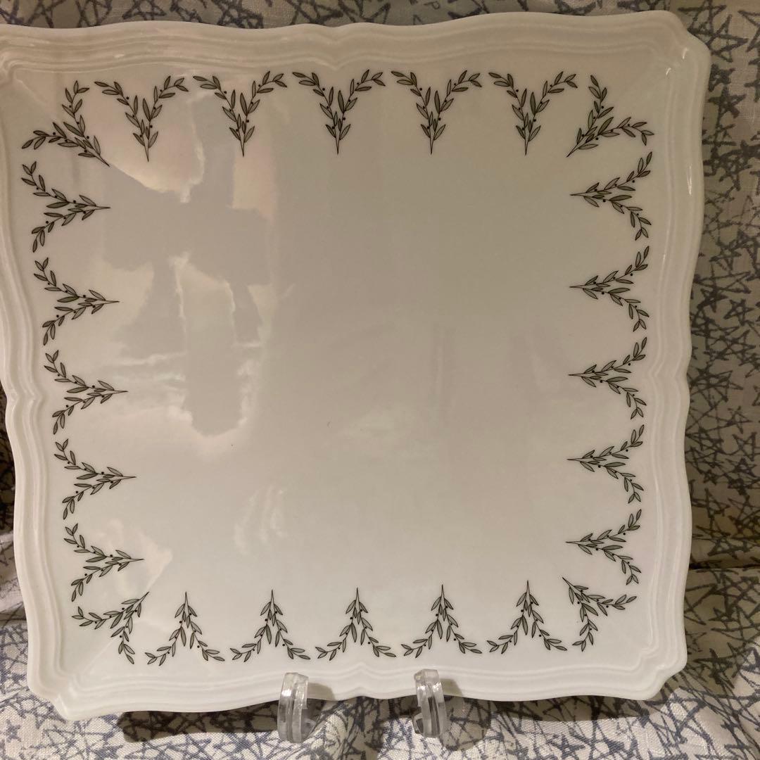 ミナペルホネン　リチャードジノリ　コラボプレート　スクエア　22cm オリーヴァ