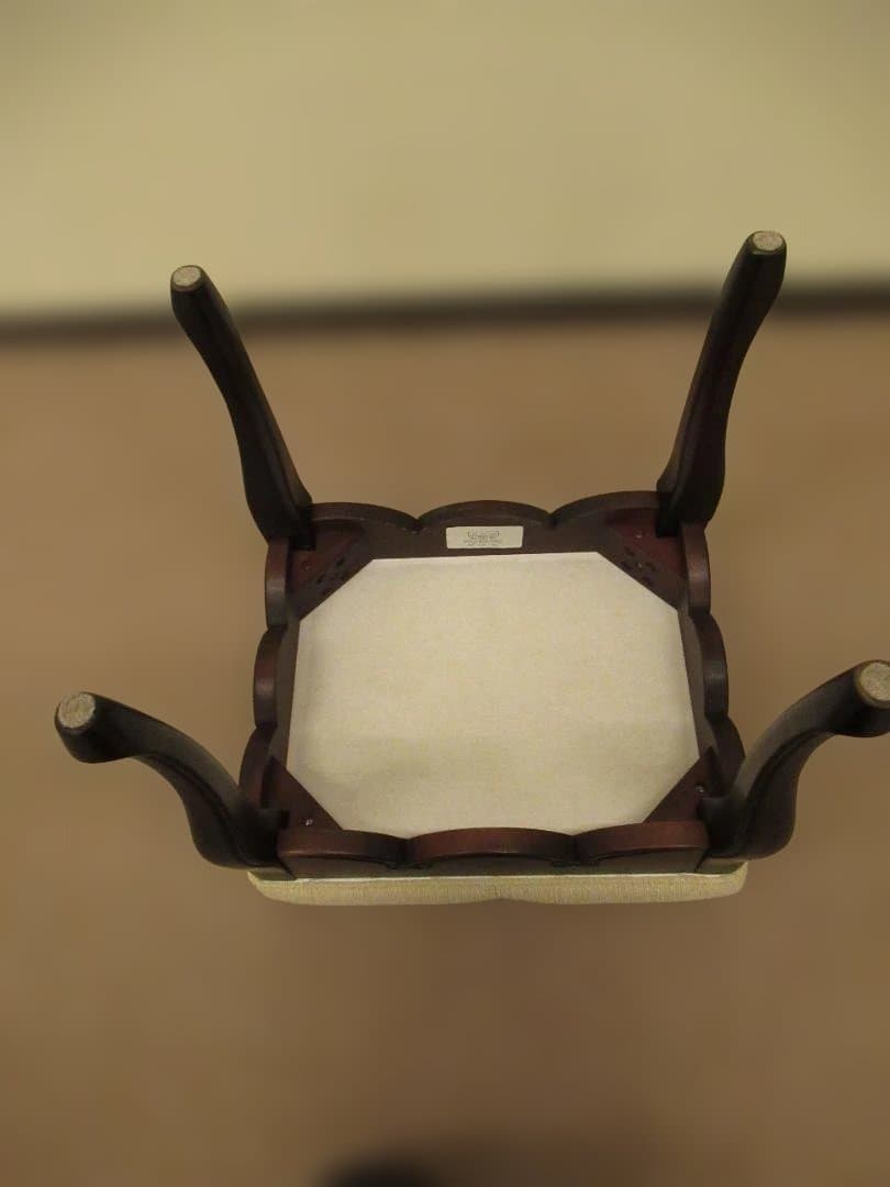 クラシック ベージュファブリックスツール