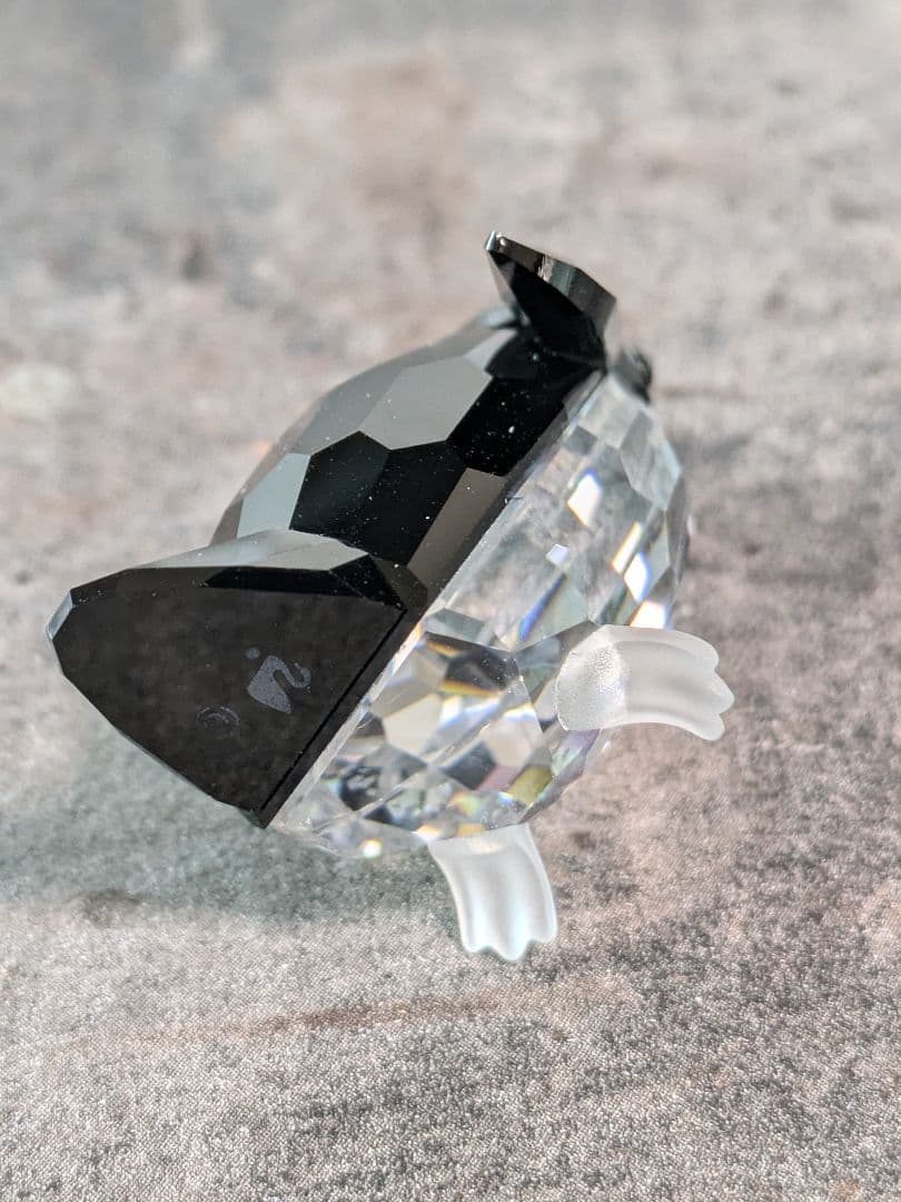 とても可愛い　3点セット　親ペンギン　アシカ　オマケ子ペンギン　スワロフスキー