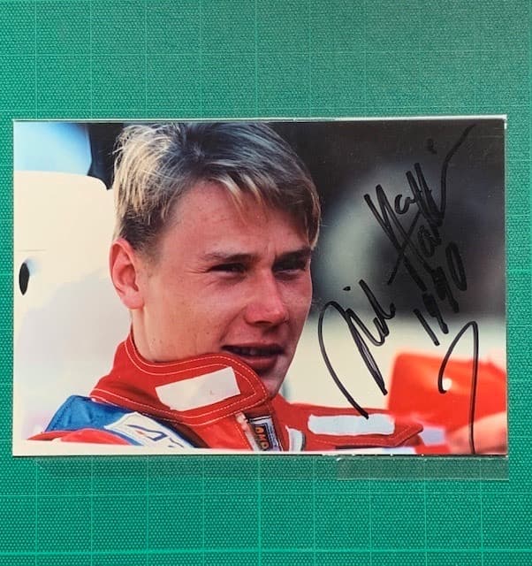 F1 ミカ・ハッキネン 直筆サイン - メルカリ