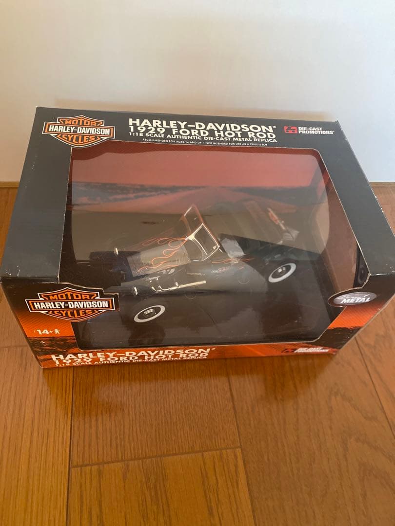 ハーレーダビットソン　1:18 1929 FORD HOT ROD フォード