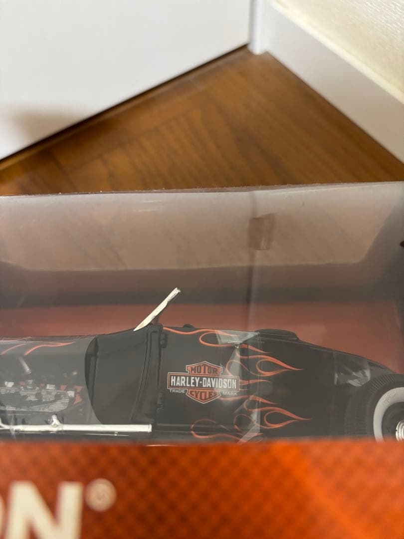 ハーレーダビットソン　1:18 1929 FORD HOT ROD フォード