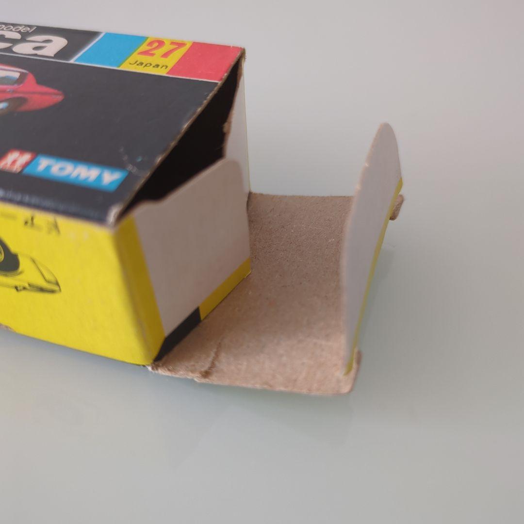 黒箱トミカ ニュークラウン ファイアチーフカー