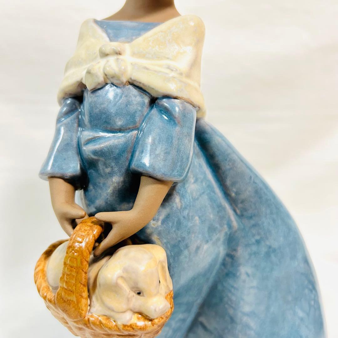 極美品 ✨リヤドロ A Farmyard Friend フィギュリン - メルカリ