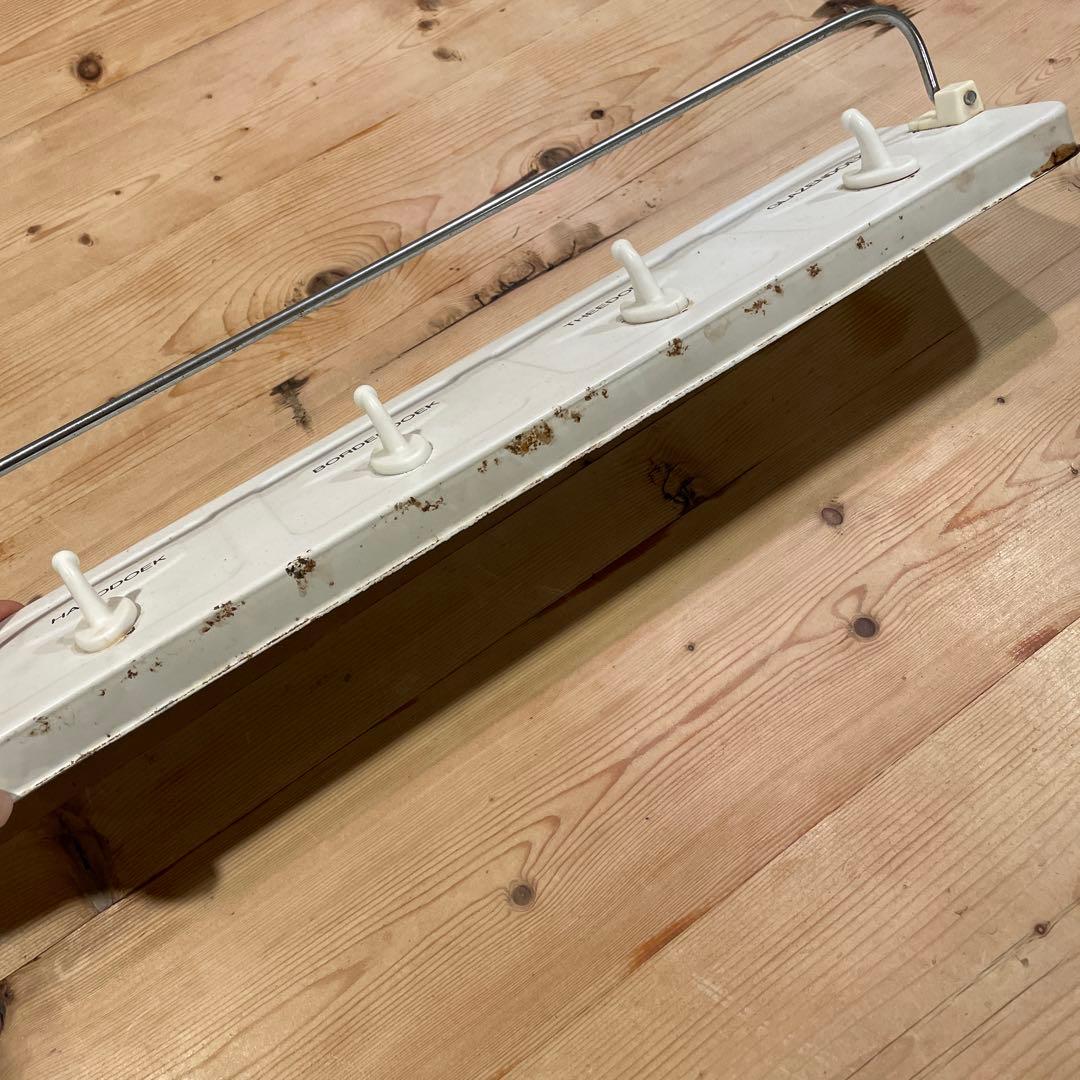 BRANDY　アンティーク　キッチンタオルハンガー　クロスホルダー