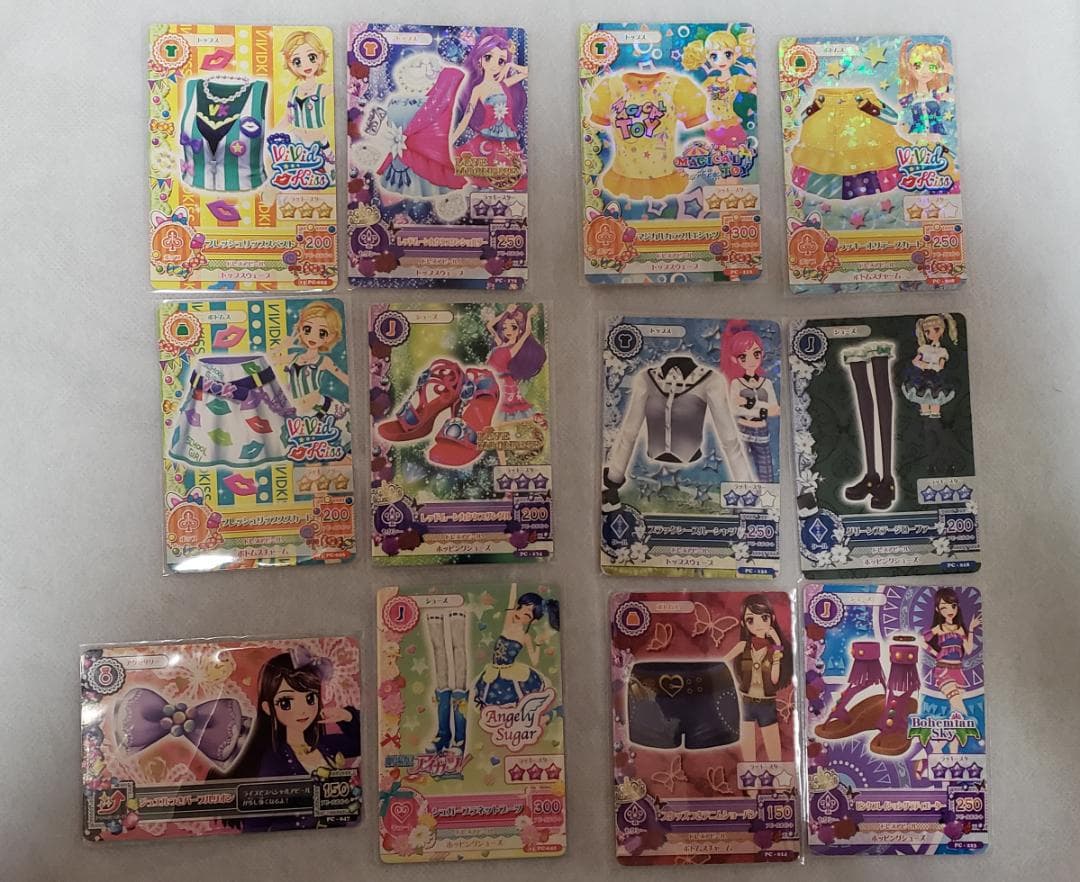 アイカツカード初期178枚（コンプリートコーデ 17組53枚） - メルカリ