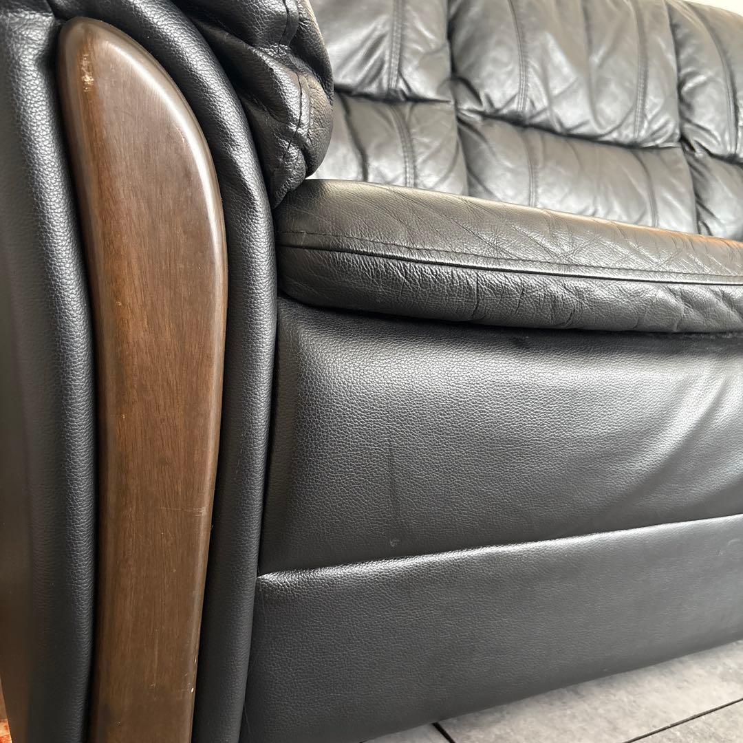 ブラックレザー 2人掛けソファ