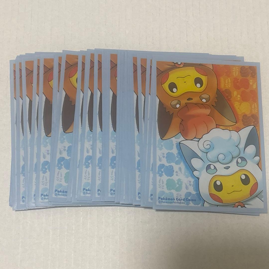 ポケモンカードデッキシールド アローラロコン＆ロコンポンチョの