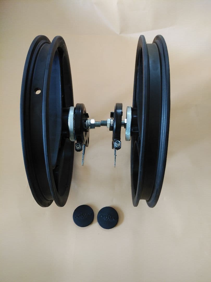 ニッシン車椅子用16インチプラスチックホイール！