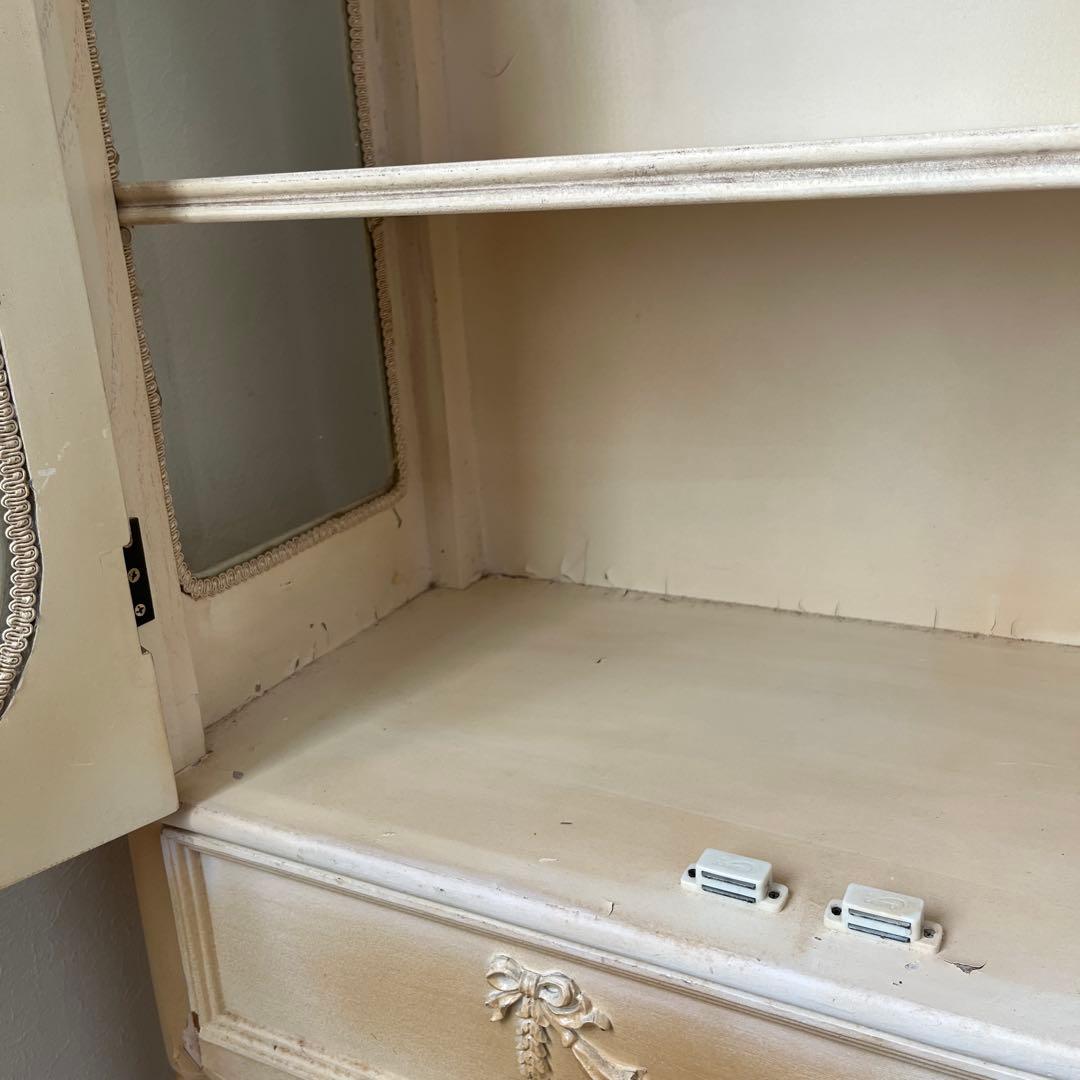 アンティーク　ガラス扉付きディスプレイキャビネット