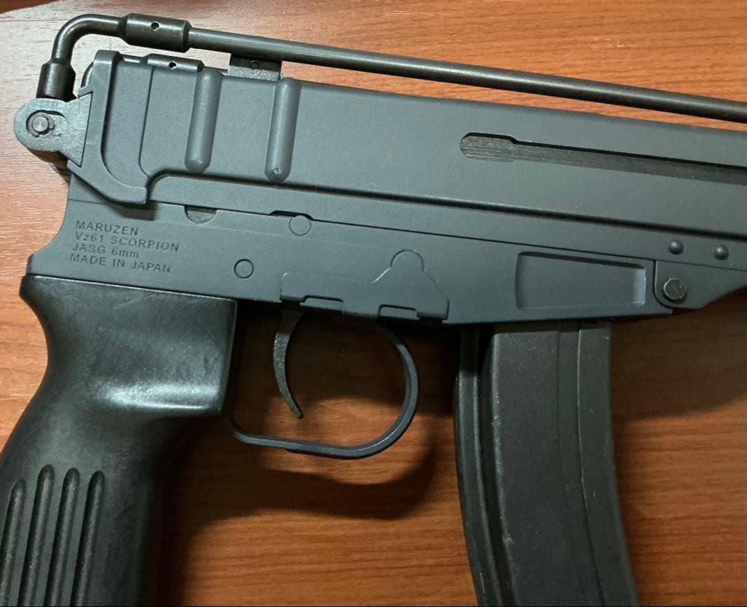 マルゼン　スコーピオン　Vz61　ガスガン