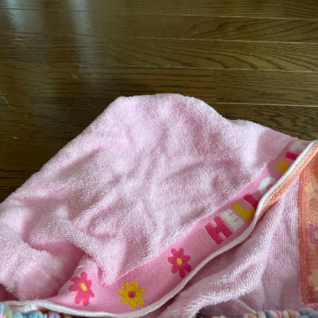 サンリオハローキティ プールロールタオル フード付き カオハナ レトロ