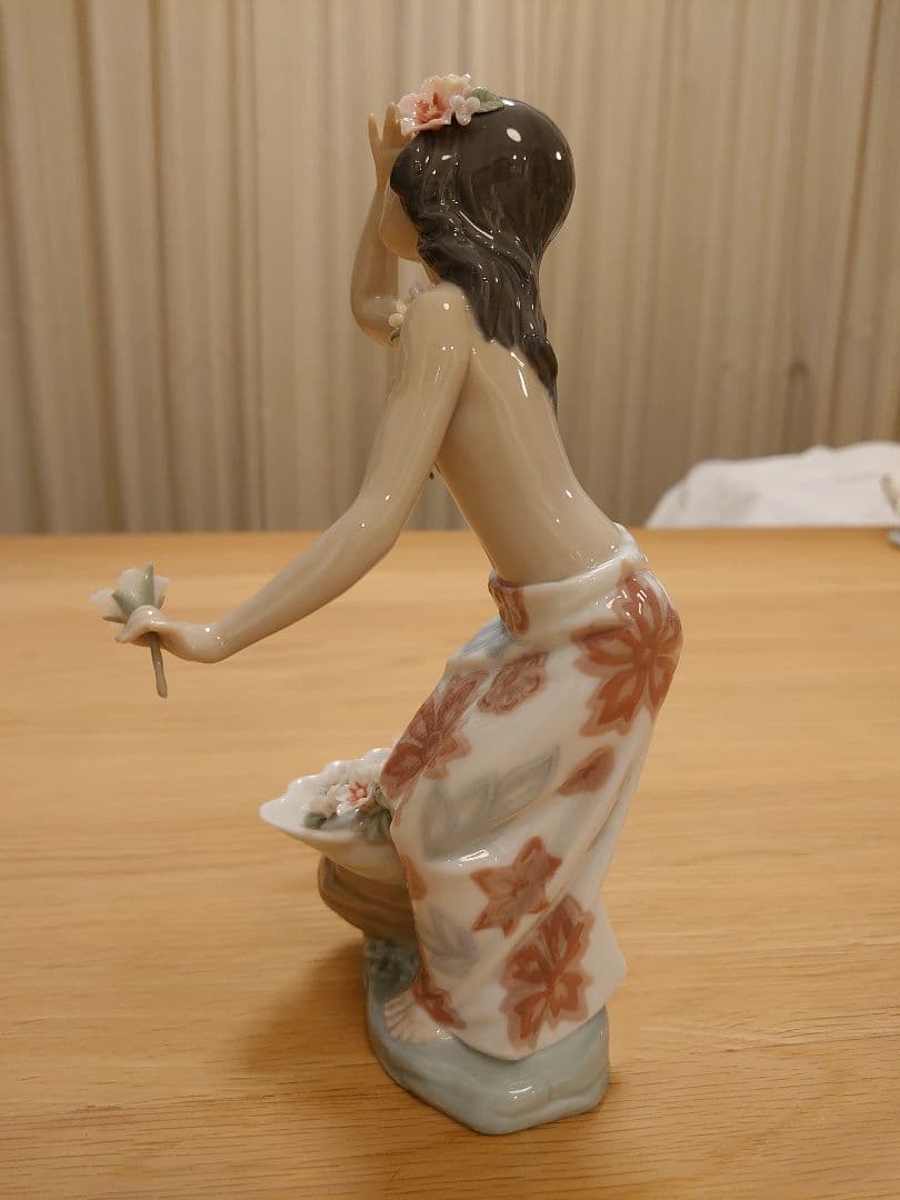 【極美品 絶版 箱付 ハワイ限定品】リヤドロ LLADRO 1478『アロハ』