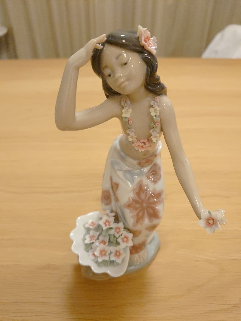 【極美品 絶版 箱付 ハワイ限定品】リヤドロ LLADRO 1478『アロハ』