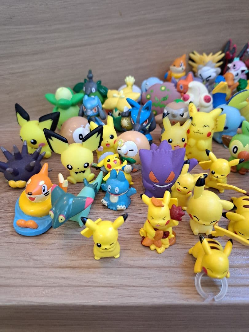 ポケモン キッズ ソフビ 等 102個