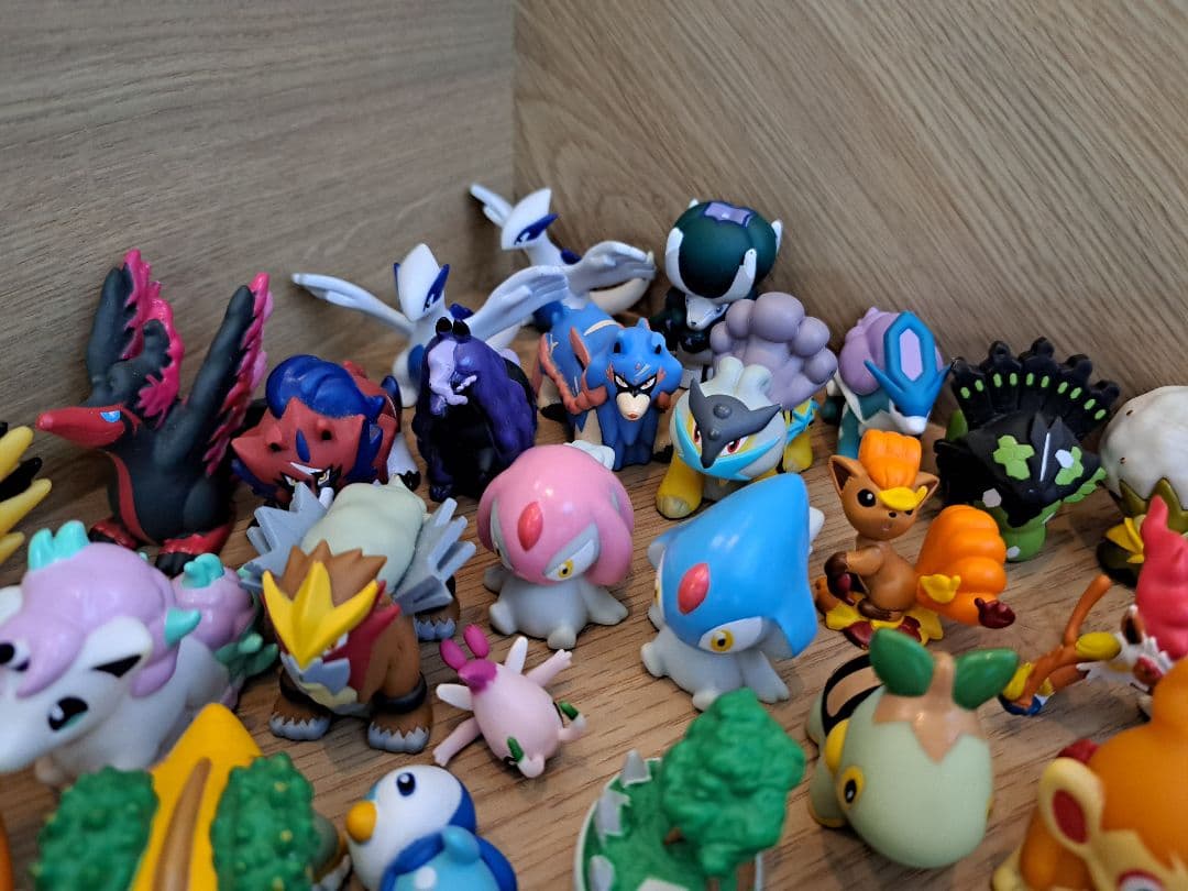 ポケモン キッズ ソフビ 等 102個
