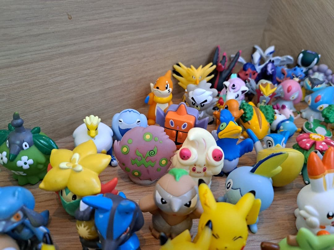ポケモン キッズ ソフビ 等 102個