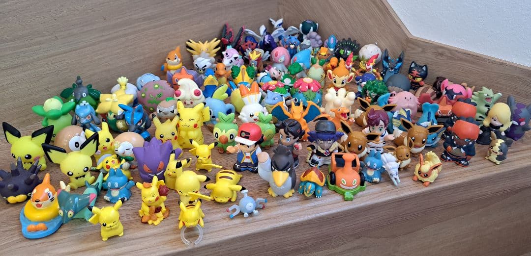 ポケモン キッズ ソフビ 等 102個