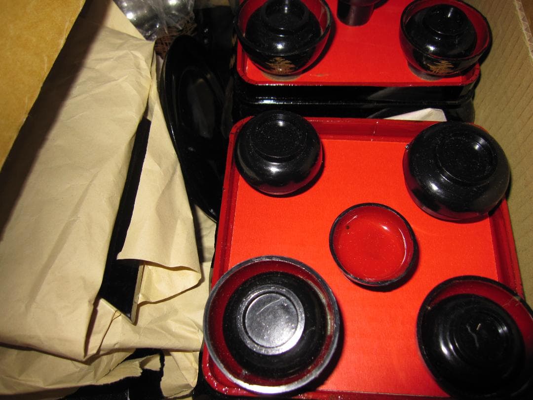 ➂雛人形 七段飾り（御雛道具、親王台）