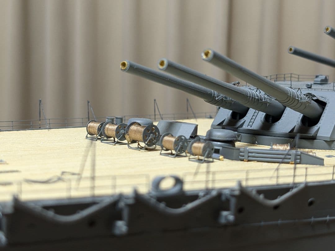 戦艦大和モノクローム1/200　完成品　アクリルケース付き