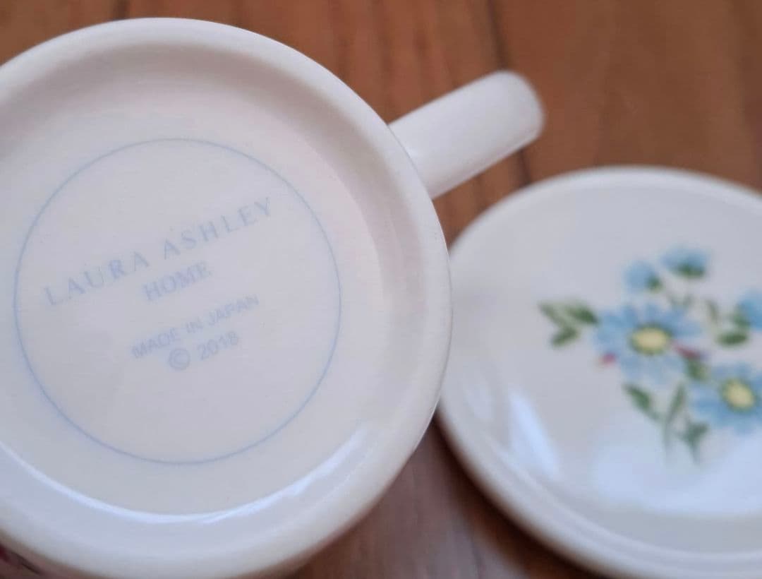 ローラアシュレイ 食器