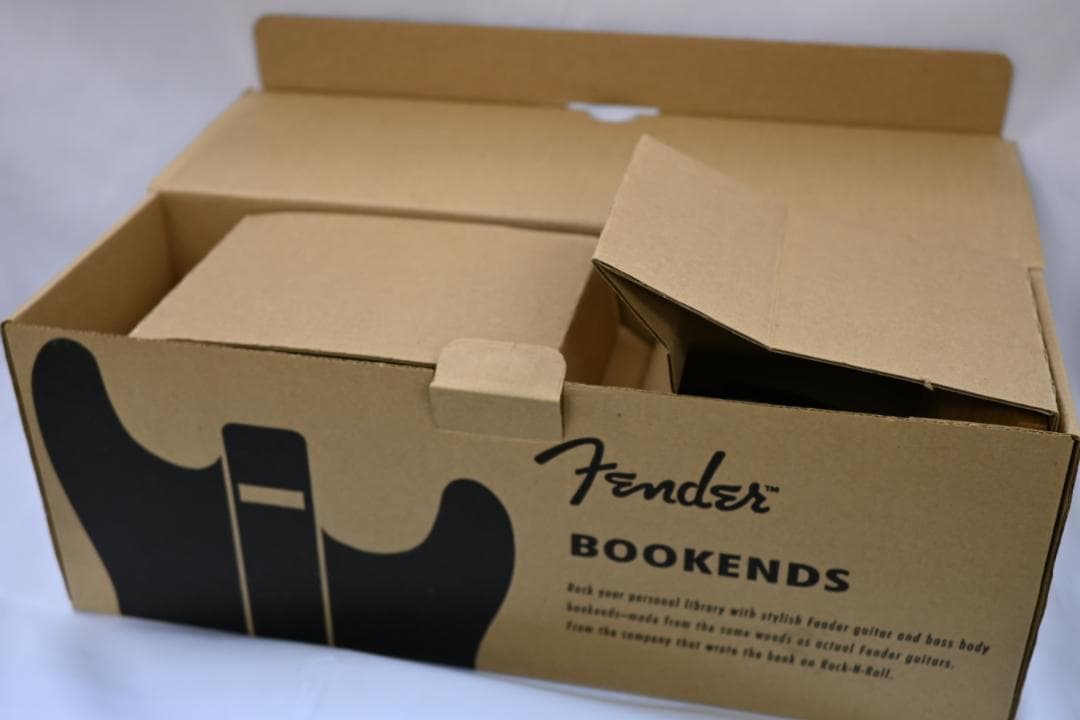 ☆新品限定色 ☆FENDER BOOKENDS フェンダーブックエンドBLACK