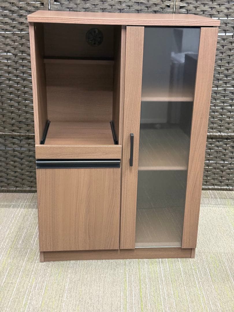 洗浄消毒作業済】【美品】ニトリ レンジ台(フォルムN RE9060G MBR