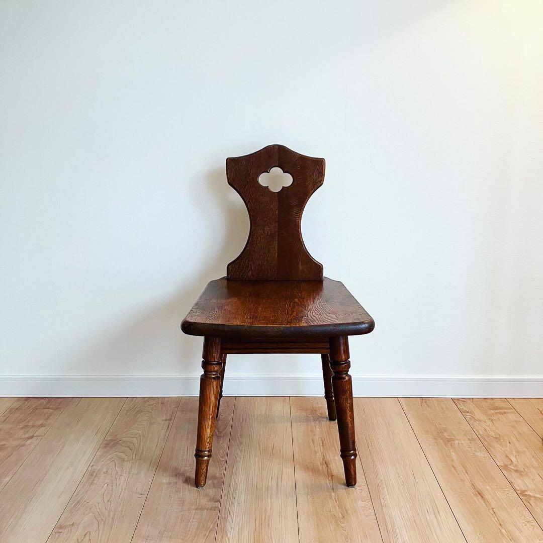 アンティークチェア　オーク材　腰掛け　ビンテージ家具　蚤の市　古家具　ブロカント
