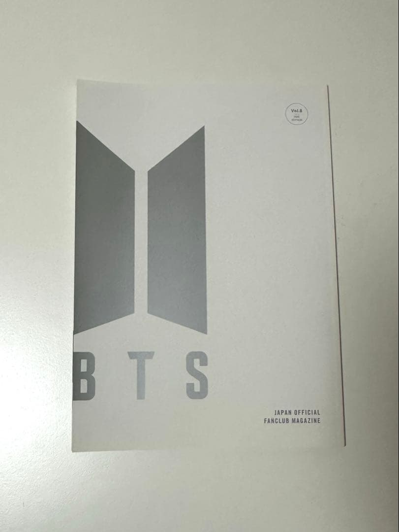 BTS 会報誌 vol.7~10 ＆ グリーティングカード セット - メルカリ