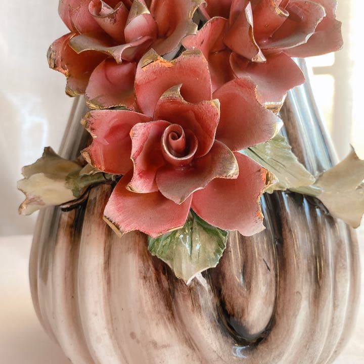 カポディモンテ/Capodimonte 花瓶 イタリア製 ローズ 陶器 - メルカリ