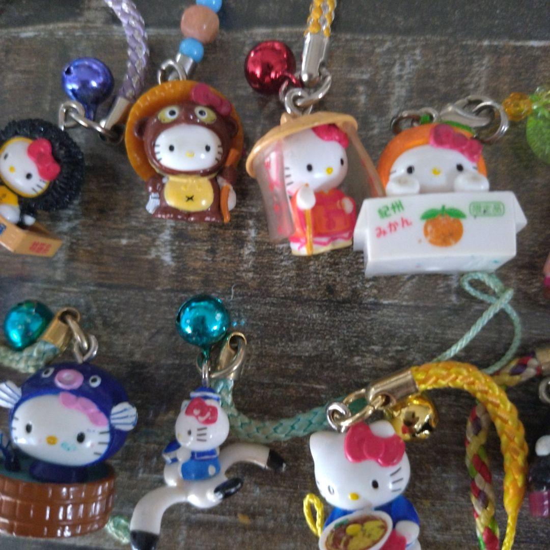ご当地キティ 根付 ストラップ キーホルダー　まとめ売り サンリオ 　34点