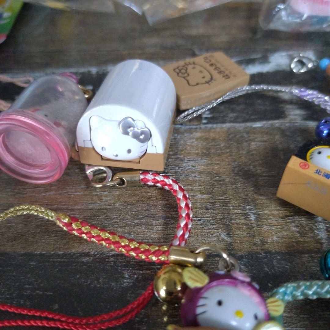 ご当地キティ 根付 ストラップ キーホルダー　まとめ売り サンリオ 　34点