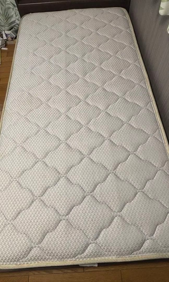フランスベッド　シングル キルティングマットレス ホワイト
