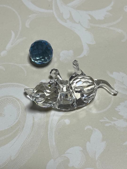 Swarovski クリスタル 子ネコ(ブルーボール) 廃盤品