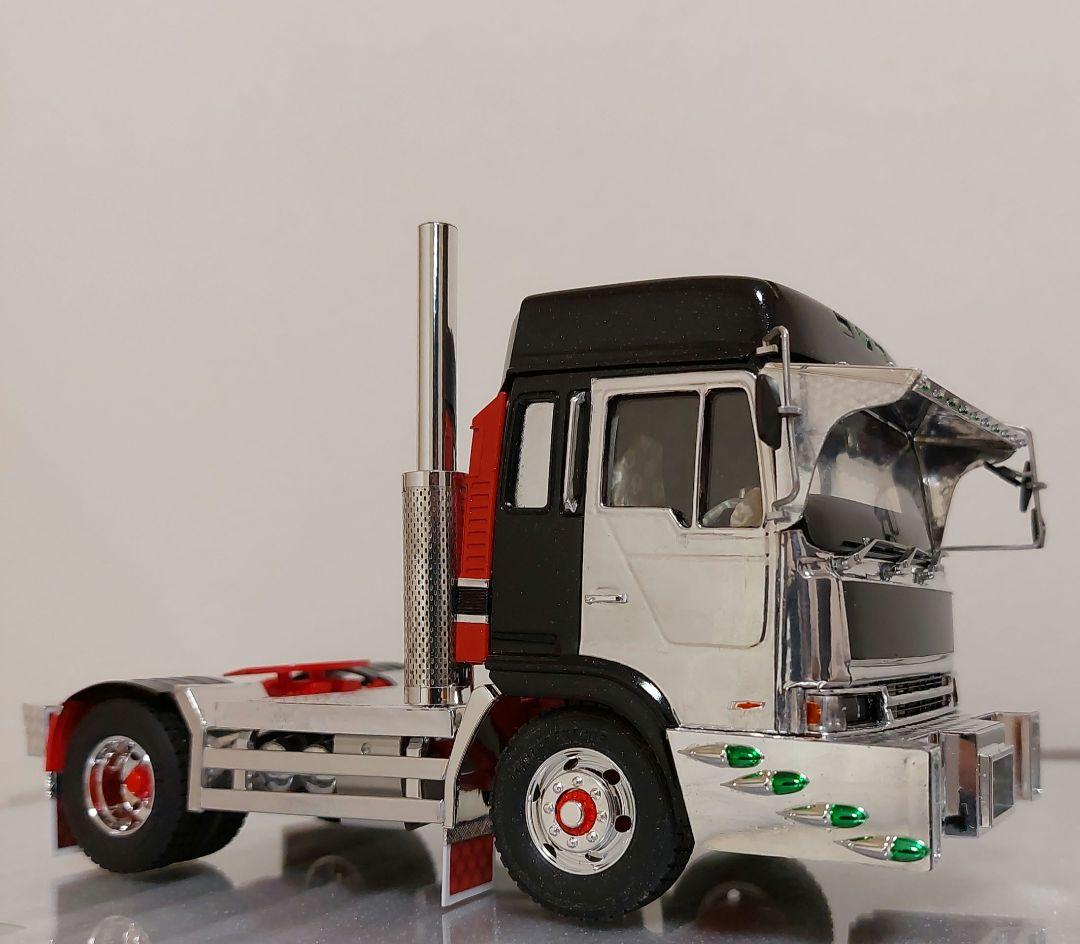 デコトラプラモデル アオシマ 1/32 日野 プロフィア テラヴィ 完成品