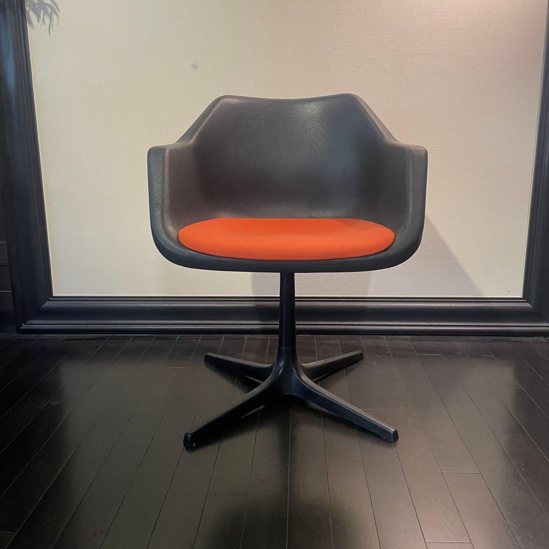 アンティークチェア　スウェーデンOVERMAN社のミッドセンチュリーチェア