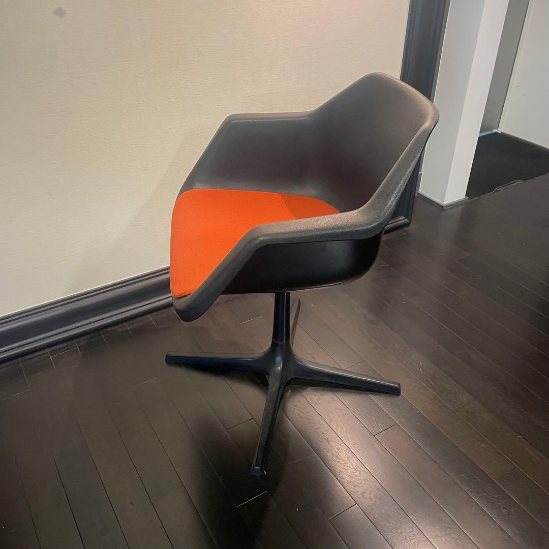 アンティークチェア　スウェーデンOVERMAN社のミッドセンチュリーチェア