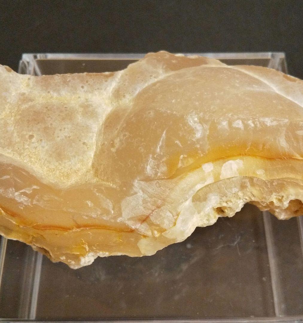 オレンジの縞瑪瑙 茨城県玉川産 carnelian 匿名配送送料込み 石ころ