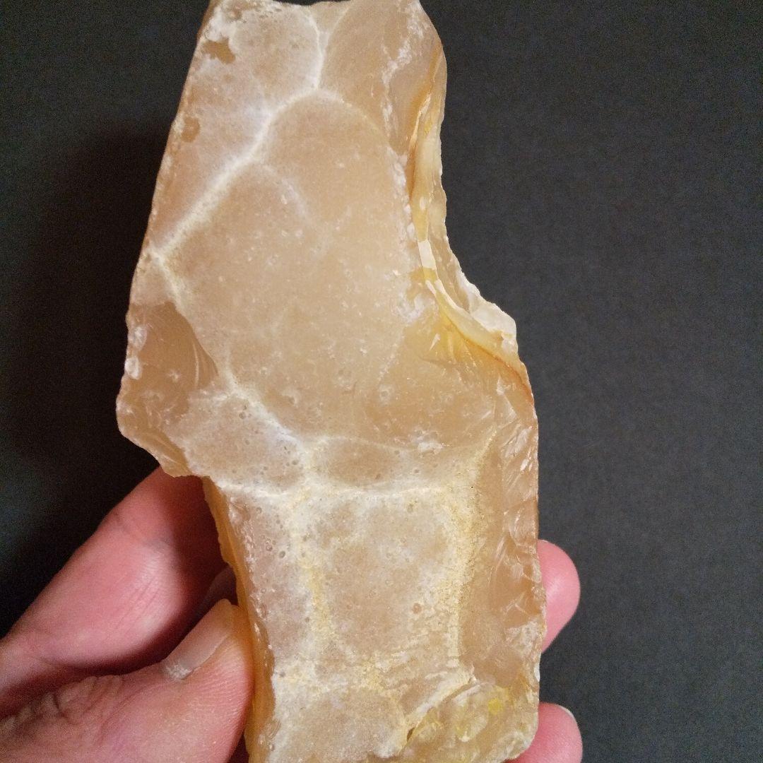 オレンジの縞瑪瑙 茨城県玉川産 carnelian 匿名配送送料込み 石ころ