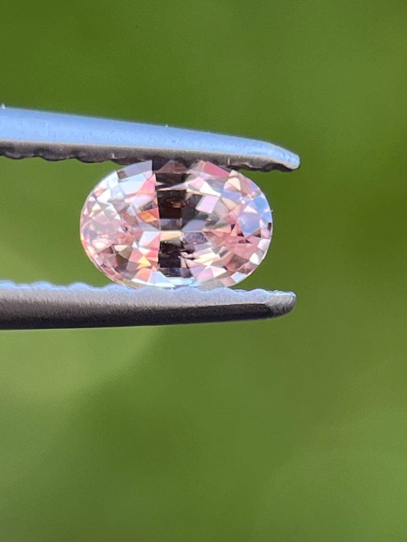 パパラチアサファイアルース 0.28ct 4.5 x 3.1 x 2.2mm