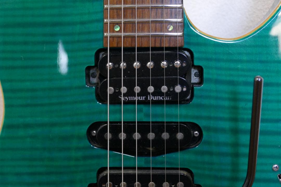 エドワーズ製エレキギター　E-CY-128DT（D-TUNA搭載）【ジャンク品】