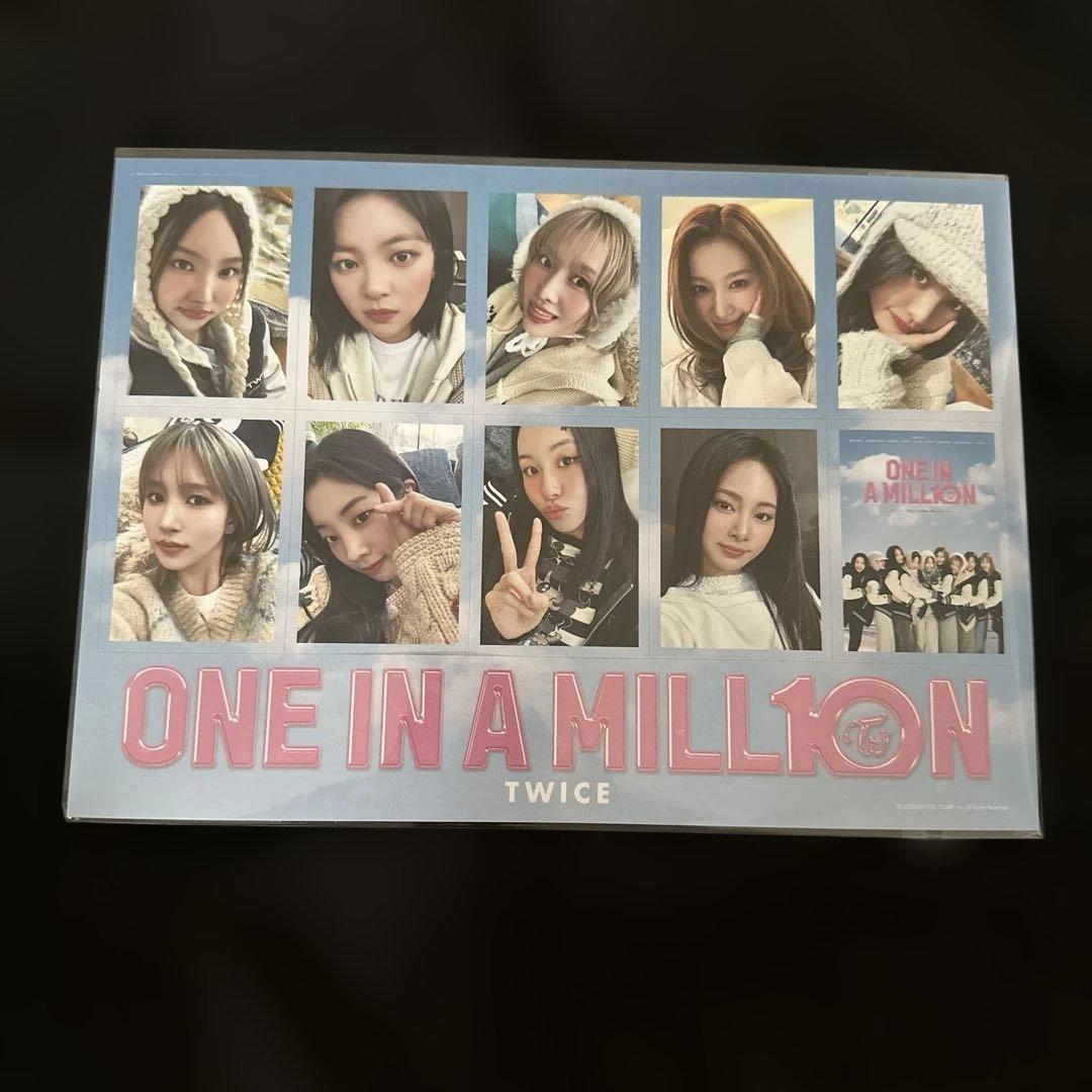 TWICE 映画 入場者特典プレゼント 第1弾 ONE IN A MILL10N - メルカリ