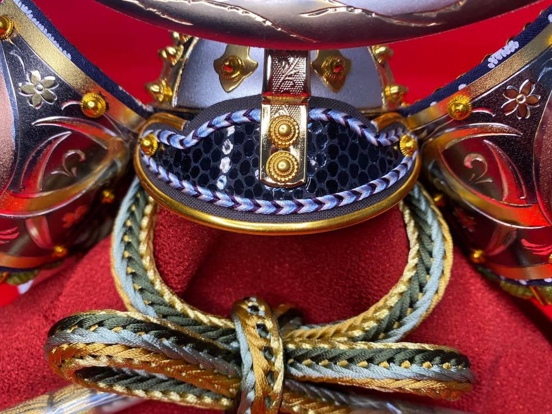 東京久月　五月人形　伊達政宗　兜飾り・甲冑師：玉鳳　作